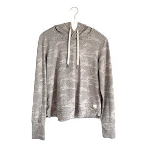 Vuori Halo Essential Hoodie Gray Camo XS Lightweight Pullover